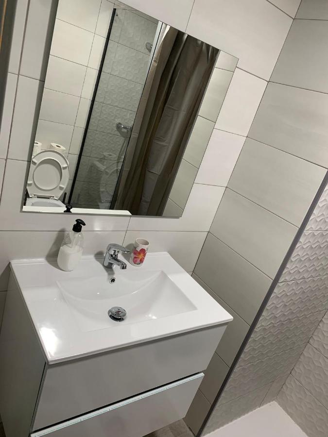 Bonito Apartamento Cerca De La Playa 萨洛 外观 照片